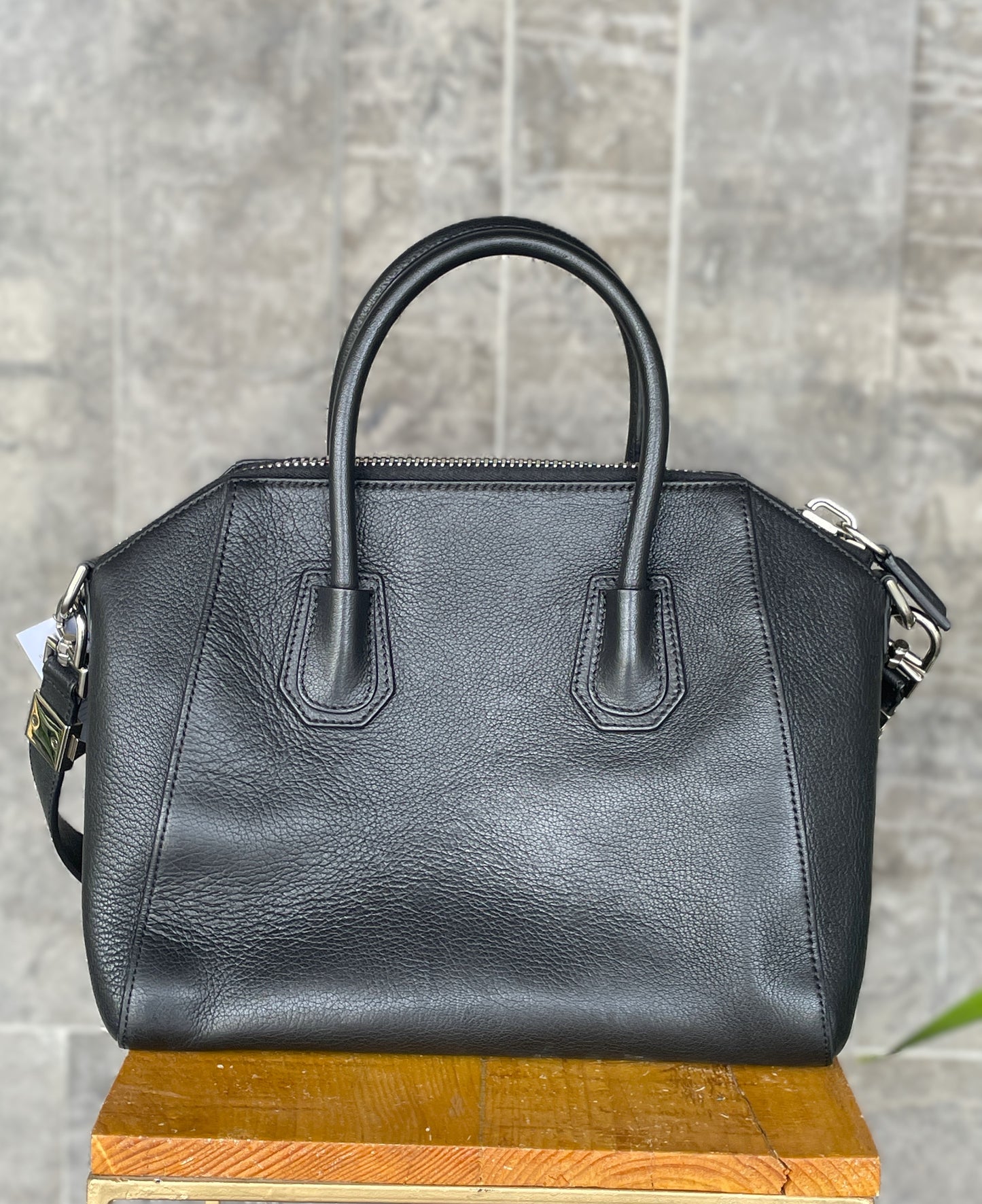 Givenchy Antigona Leather mini bag