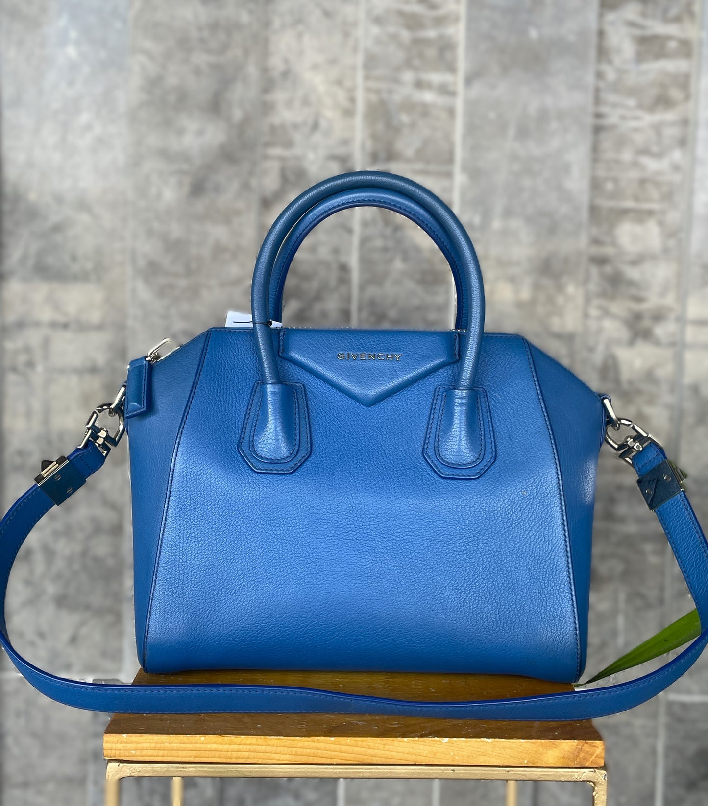 Givenchy Antigona Blue