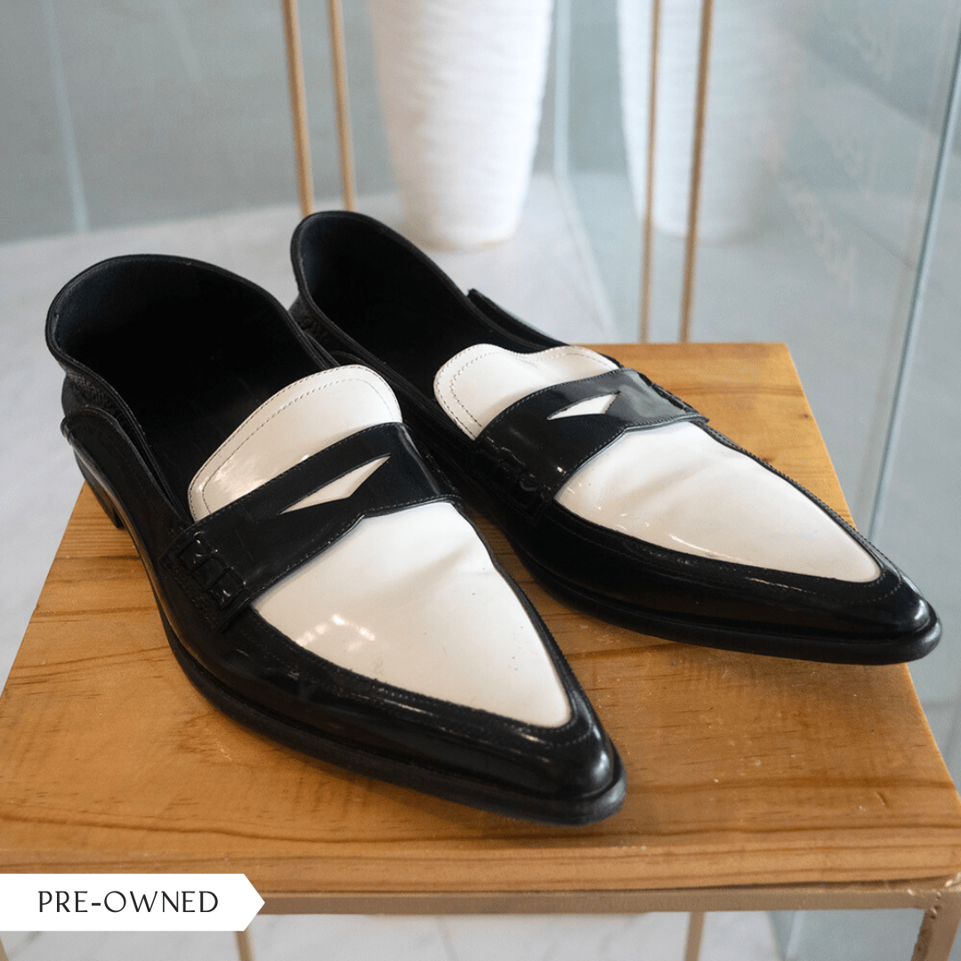 Loewe Leather Pointed Loafers US 39 - Élysée