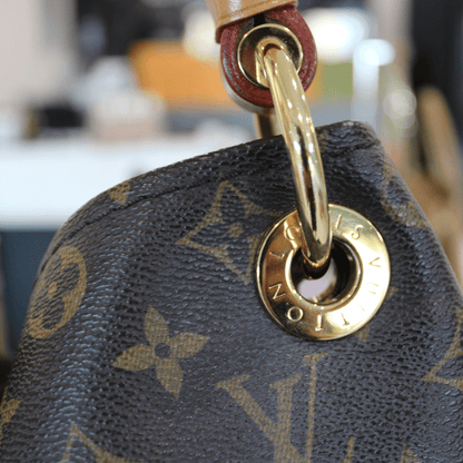 Louis Vuitton Artsy MM Hobo - Élysée