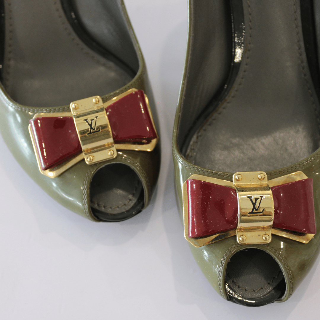 LV Patent Shoes US 39 - Élysée