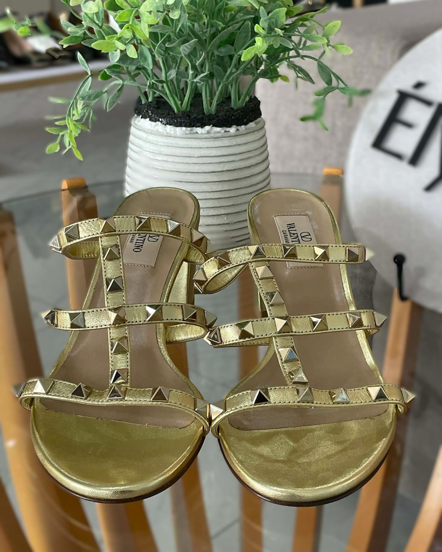 Valentino Garavani Rosckstud Sandals