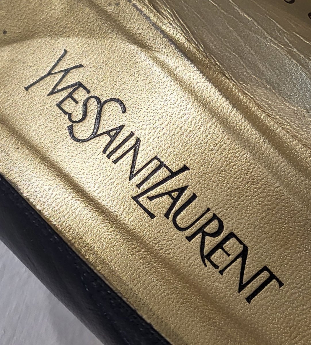 YSL Black shoes - Élysée
